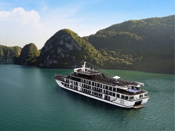 Du thuyền Rita Cruises 5 sao