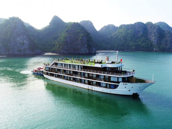 Du thuyền La Casta Cruises 5 sao